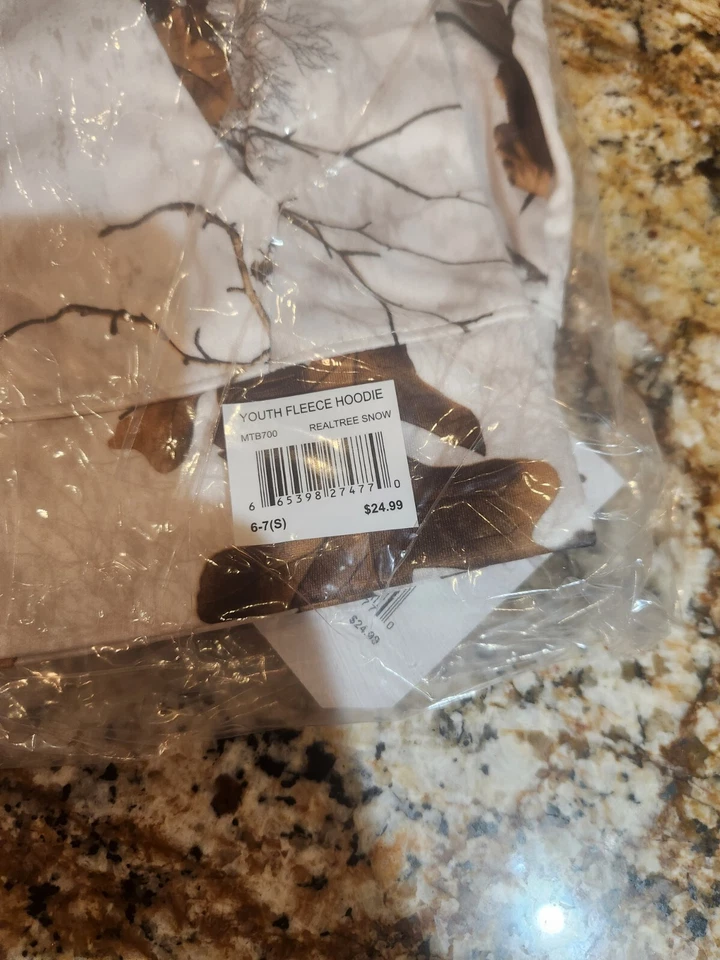 REALTREE SNOW WHITE CAMOUFLAGE "TEN BUCK" YOUTH FLEECE LIGHT WEIGHT HOODIE NWT - Image 4 of 4
