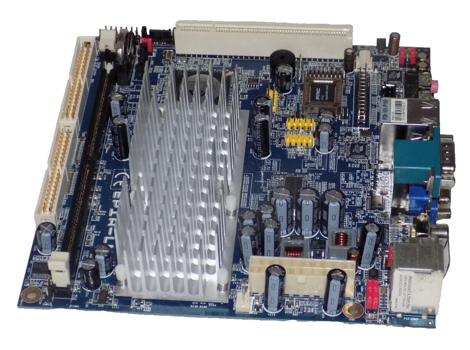 VIA EPIA-LN, EPIA-LN10000EG MINI-ITX placa base C-Pro 2D/3D GRÁFICOS INTEGRADOS Foto 3 de 4