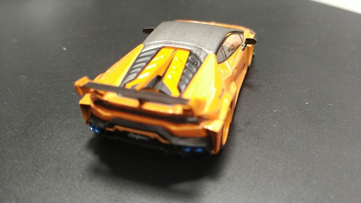 MINI GT 355 chase (opened) Lamborghini Huracan GT Arancio Borealis