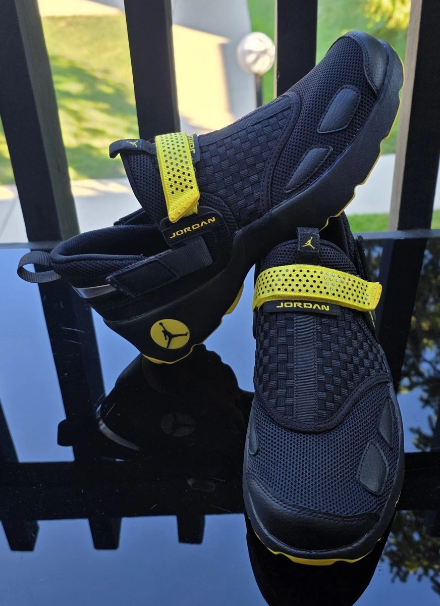 Jordan Trunner LX Thunder for Sale | Authenticity Guaranteed  display picture 3