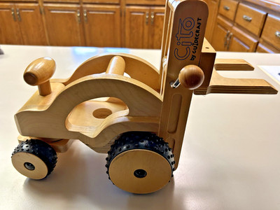 Vtg. RARE 1960s-70s CITO by Guidecraft WOODEN FORK LIFT TOY - w/working forklift