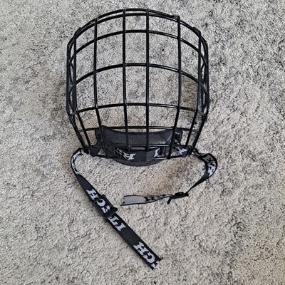 Itech M90 Type 1 RBE III Small Senior Hockey Face Protector Black Wire Cage READ