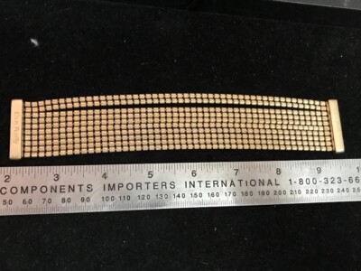 Kiam Family Gold Magnetic Close Bracelet | eBay display picture 3