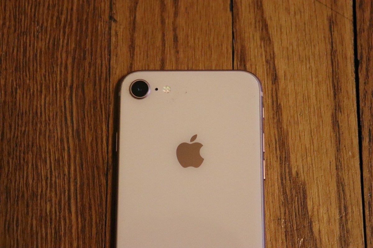 iPhone 8 in Working Condition! | eBay