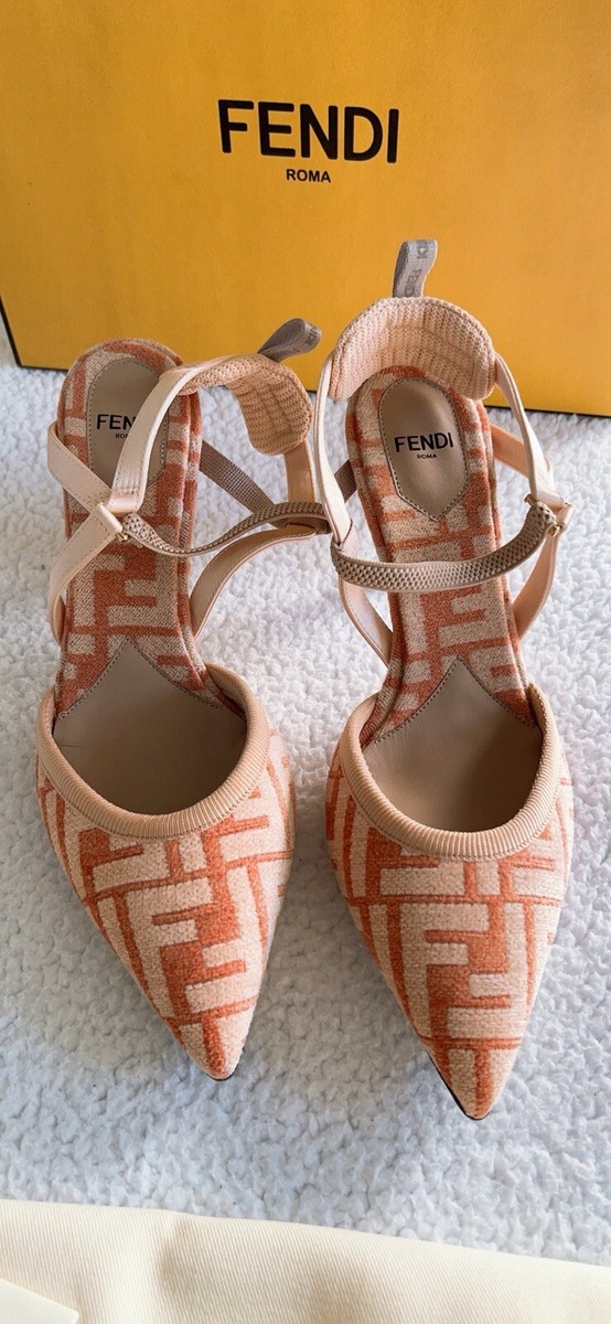 VIP【送料関税込】FENDI COLIBRI LITE SLINGBACK PUMPS FENDI Colibrì Lite 85mm Chenille Slingback Pumps | Brown