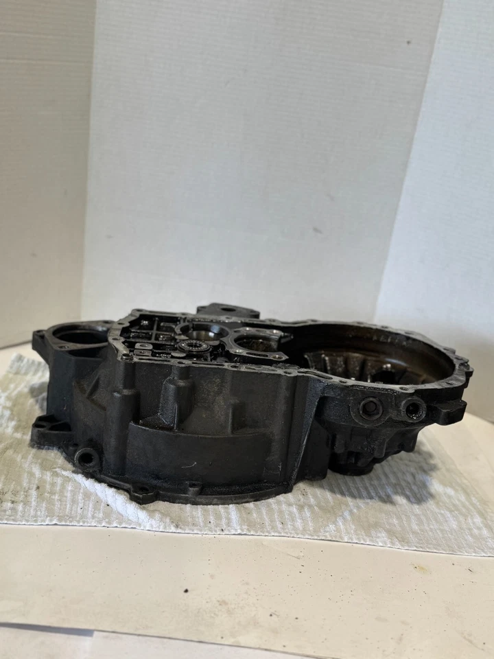 VW MANUAL TRANSMISSION 02A/CTN (96 PASSAT TDI) BELLHOUSING CASE SHELL - Image 2 of 4