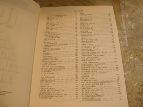 101 of Greatest Themes Broadway TV Song Book Piano Guitar Vocal 1990 (M16) - Picture 6 of 7