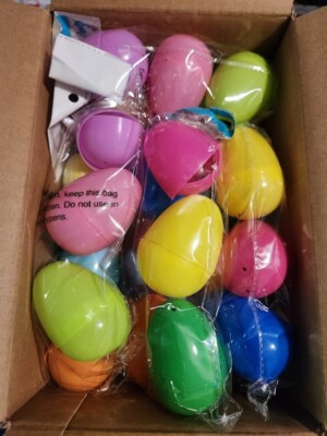 easter egg treat containers  (Lot of 42)
