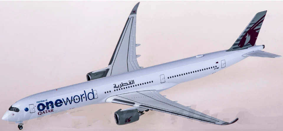 1:500 Herpa QATAR Oneworld AIRBUS A350-1000 Passenger Airplane Diecast Model - Image 2 of 4