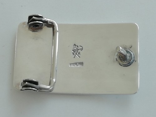 FIBBIA CINTURA ARGENTO STERLING NATIVI AMERICANI FIRMATA R H MONOGRAMMA INDIANO AMERICANO - Foto 4 di 24