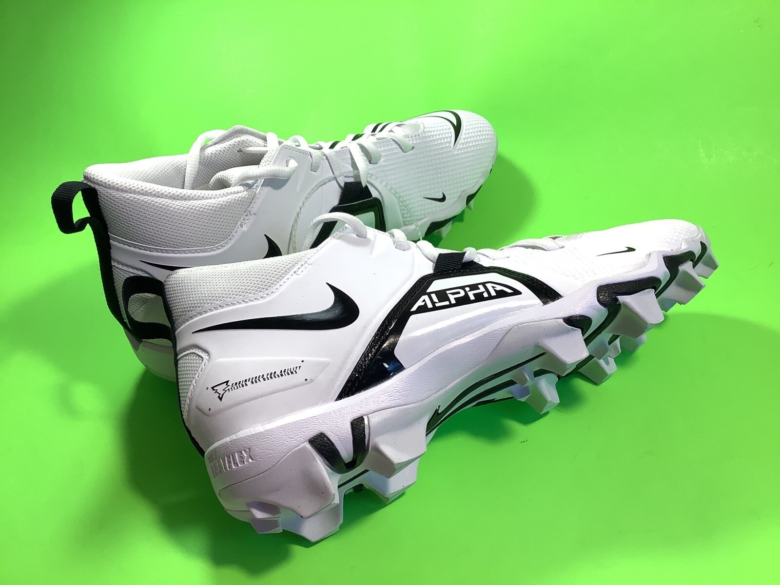NIKE ALPHA MENACE Men’s Football Cleats Size 10 White w/Black NEW thumbnail 11
