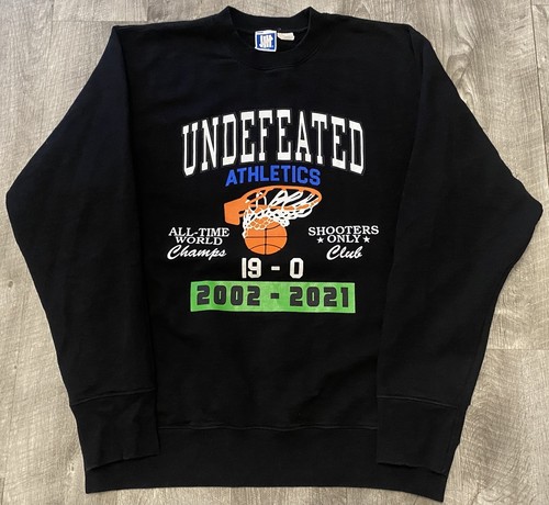 Sudadera de cuello redondo con gráfico de baloncesto invicto 2021 hecha en Canadá mediana negra - Imagen 1 de 7