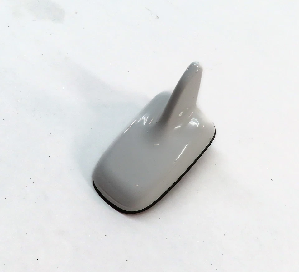 AUDI S4 2013 (B8 8K) MONTAJE EN TECHO RADIO ESTÉREO ALETA DE TIBURÓN MÓDULO DE ANTENA (blanco) Foto 3 de 4