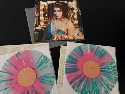 RARE LTD NUMBERED Chappell Roan MIDWEST PRINCESS Pink Blue /12000 Blood Record