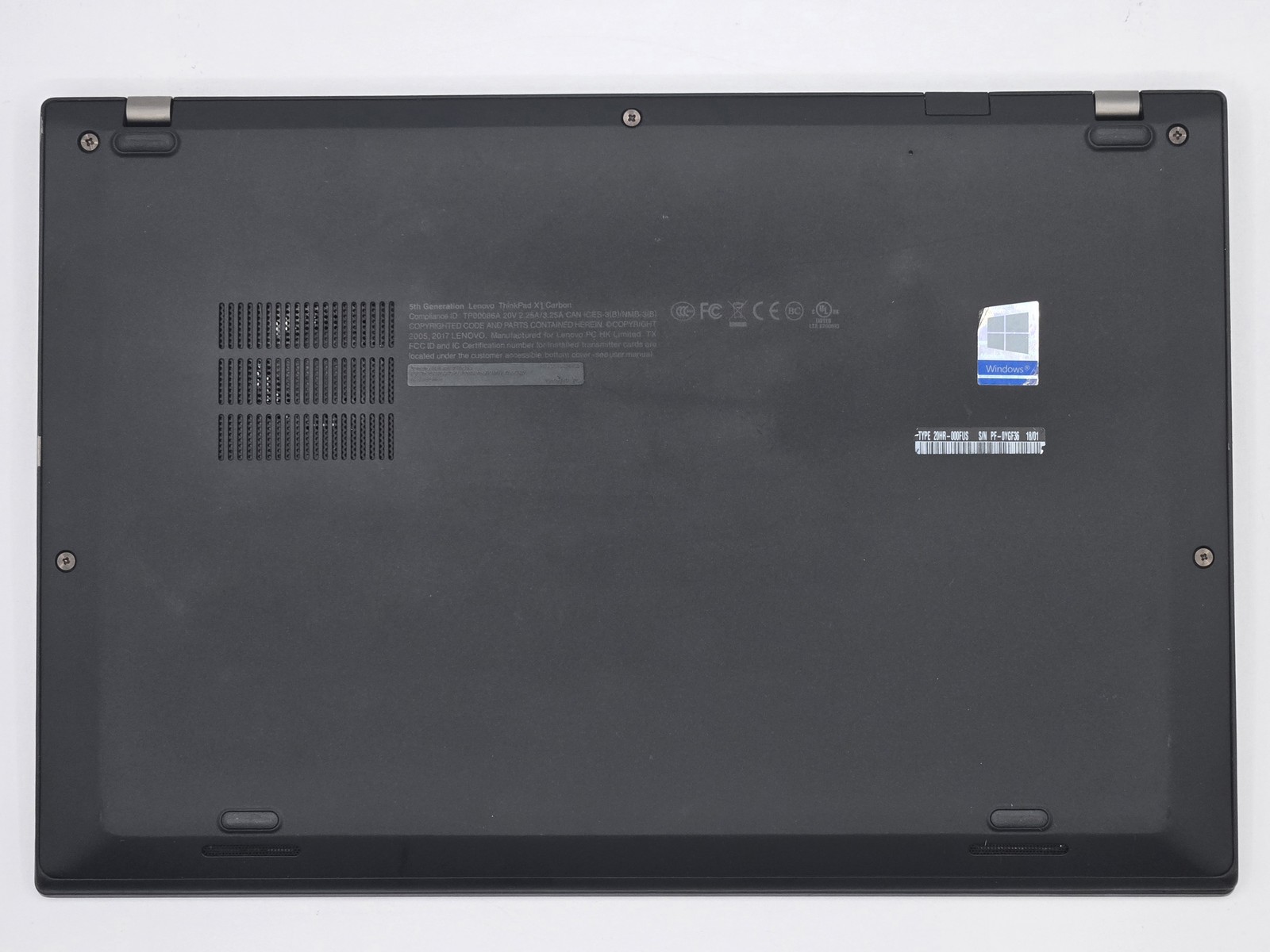 Lenovo ThinkPad X1 Carbon 5th Gen - Type 20HR, 14-Inch Laptop, with Intel Core i7 7th Gen., Windows 10 Pro