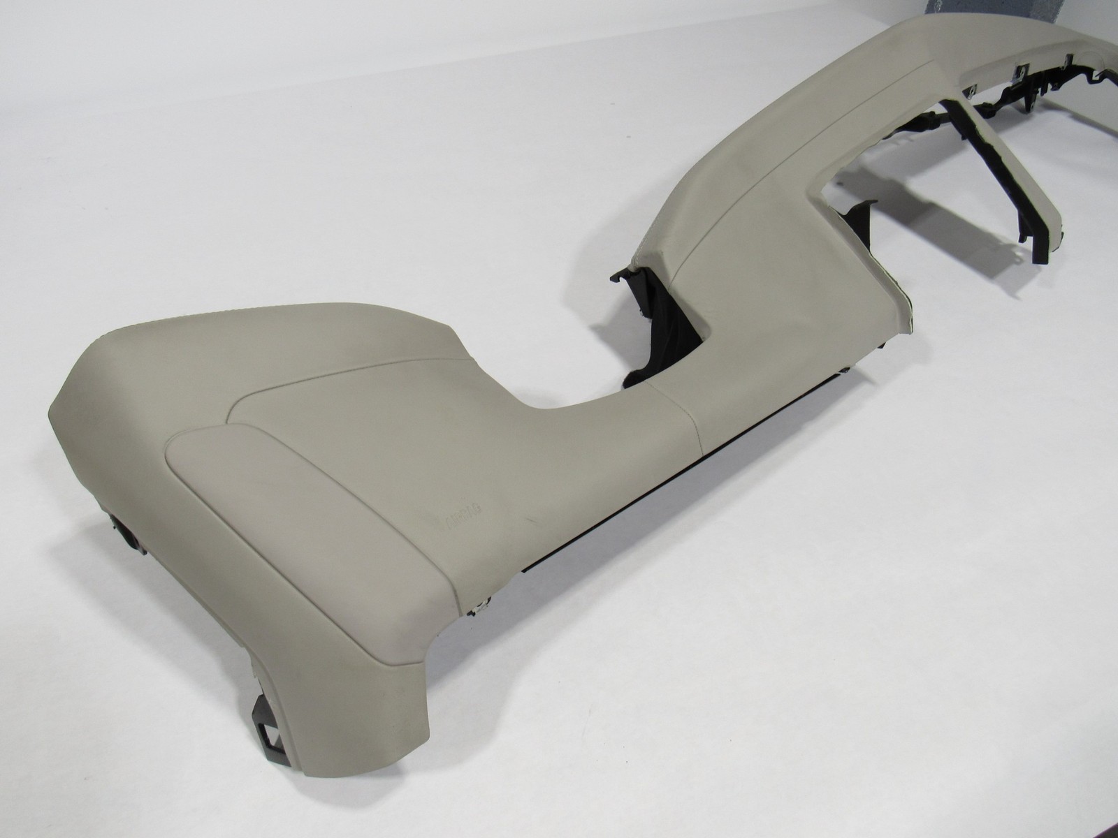 14-20 BMW I8 2015 Dash Board Dashboard Lower Trim Cover Panel :M