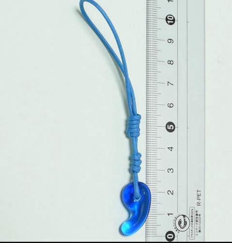 Blue glass Magatama 30mm - Picture 2 of 2