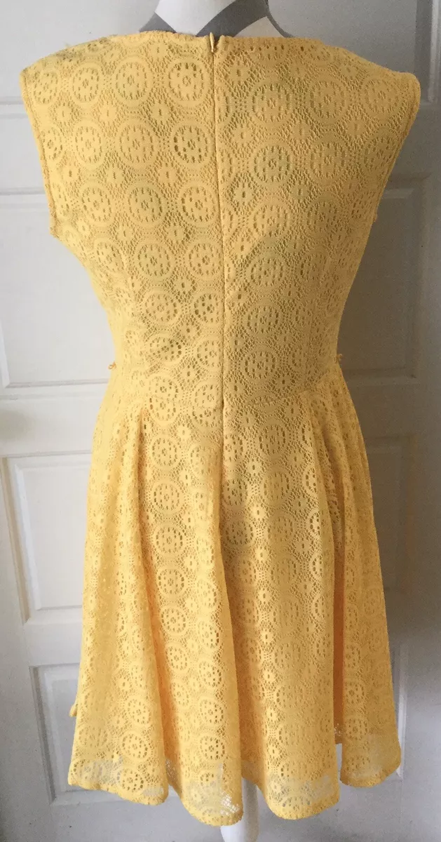 London Times Sleeveless Yellow Lace Dress Fully Lined Shift Dress