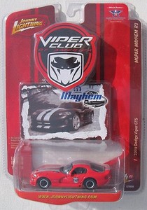 Johnny Lightning Mopar Mayhem 00 Viper Gts Club Of American 1 1 2 500 Ebay