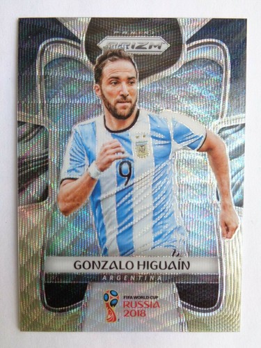 Gonzalo Higuain [Gold Prizm] #5 2018 Panini Prizm World Cup card