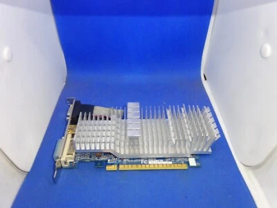 GIGABYTE GeForce GT 610 SILENT 2GB PCI-e GRAFIKKARTE VGA HDMI DVI #GK8585 - Bild 1 von 3