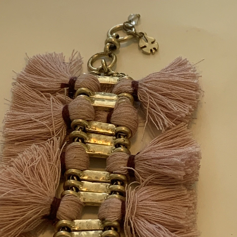 Brazalete Lucky Brand Borla Superior Flecos Doble Fila Cuentas Rosa Malva Foto 4 de 4