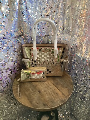 Michael Kors East West Pale Gold Metallic Tote Matching Wallet
