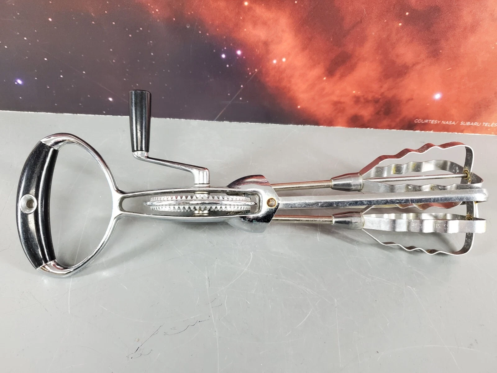 FLINT EKCO EGG BEATER CHROME/STAINLESS MCM MID CENTURY MODERN MANUAL CRANK
Opens in a new window or