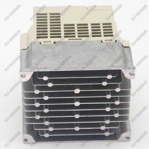 USED ONE Omron inverter 3G3EV-AB004-CE 0.4KW 220V SPOT STOCK - Picture 5 of 5