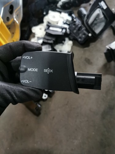 Ford Focus C-Max DM2 Lenkradschalter Multifunktion Radiobedienteil Schalter