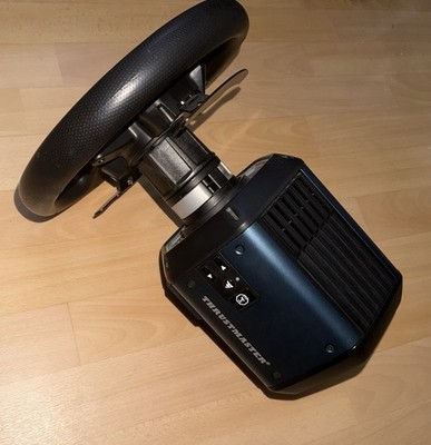 Thrustmaster T818 mit T300rs Lenkrad und Raceline Pedals 3
