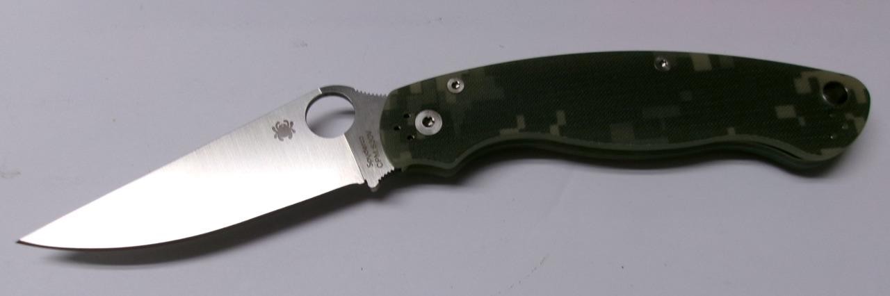 Spyderco Military 2 C36GPCMO2 S30V Steel & Digital Camo G10 Handles Plain NEW