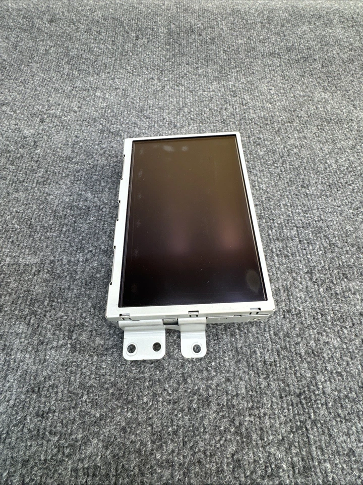 2011 2012 2013 2014 2015, Chevrolet Volt,Info-GPS-TV Display Screen, PN-22813952 - Image 4 of 4