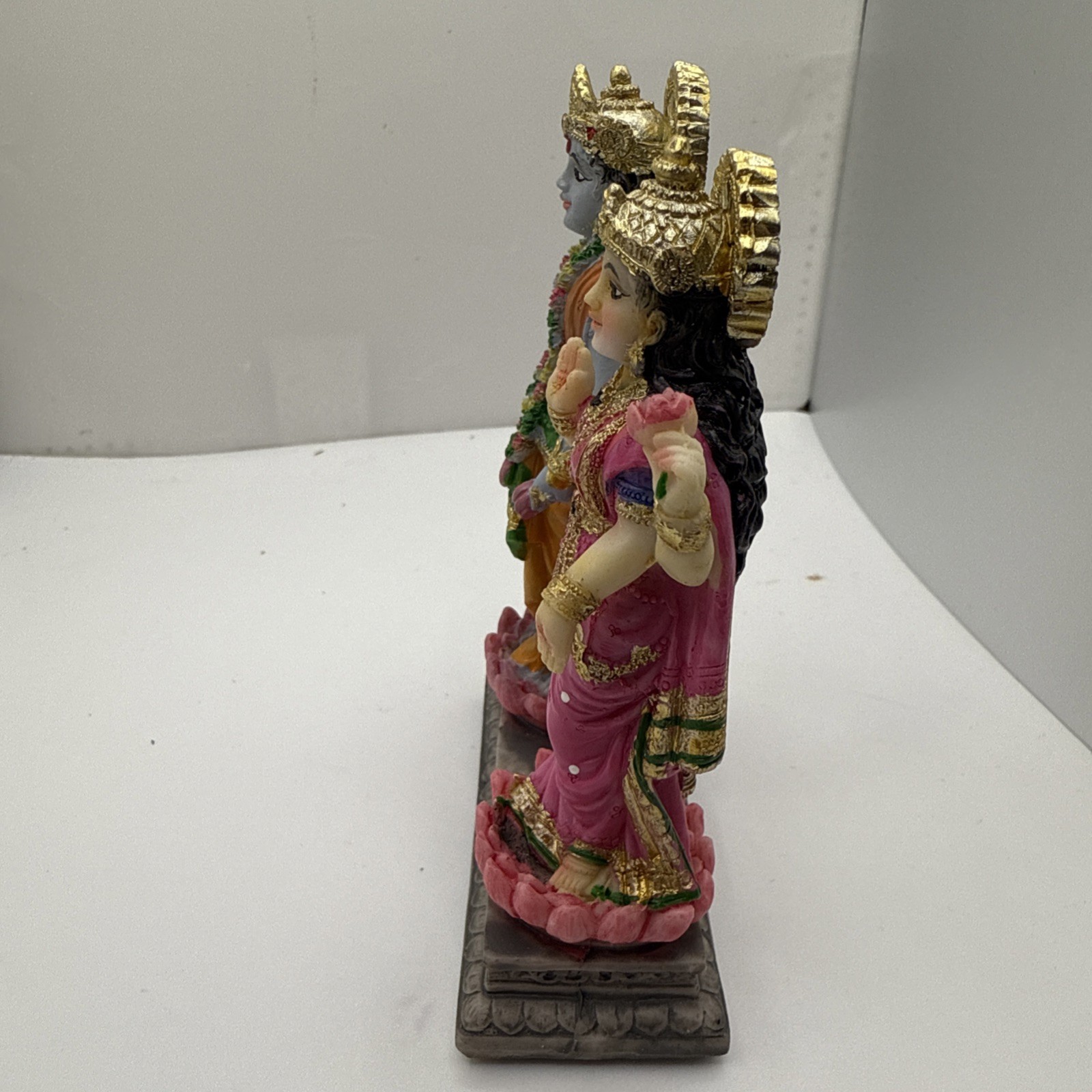 Alikiki Vishnu Lakshmi Narayana Statue 4.7” Lord Vishnu with Laxmi Mata