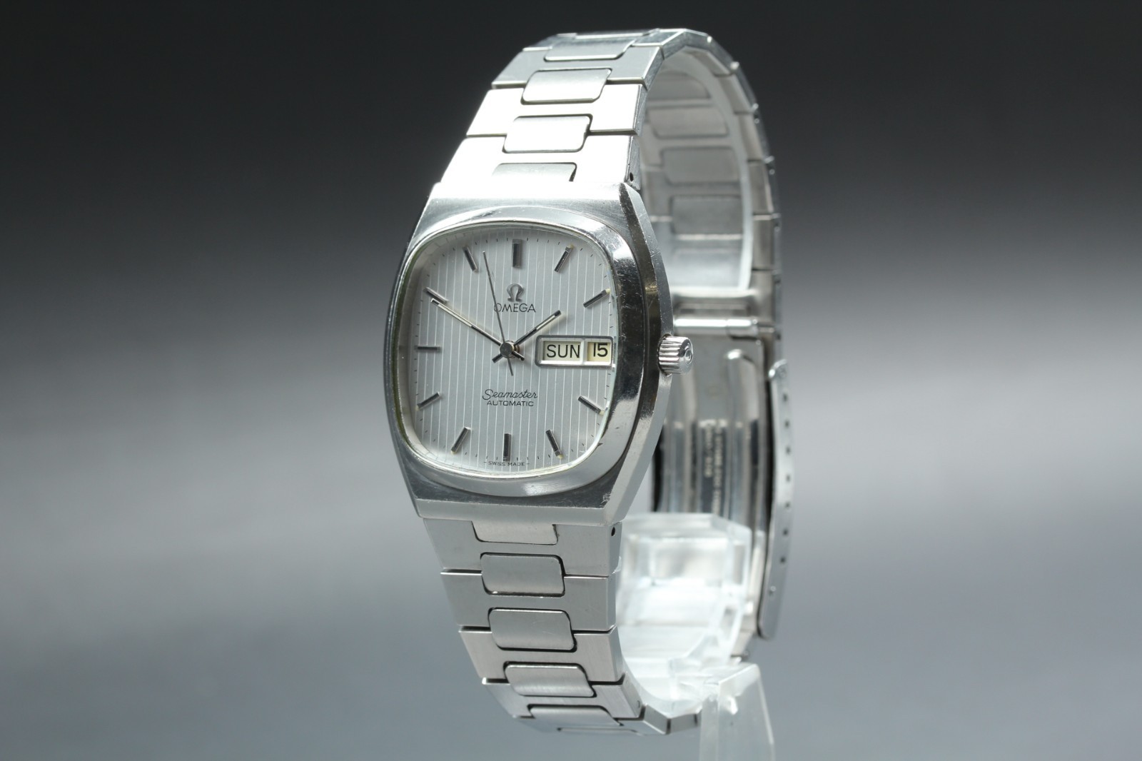 OMEGA Seamaster Cal.1020 TV Day/Date