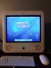 Vintage Apple eMac A1002 1 GHz PowerPC G4 All in One Desktop Computer
