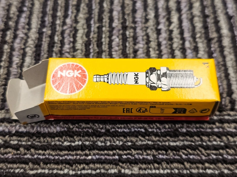 (CANTIDAD 4) Bujía NGK 4122 BR7HS compatible con Aprilia Scarabeo 50 2T 1993-2005 Foto 4 de 4