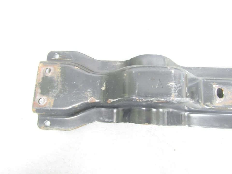 Chevy GMC K10 K20 1987 87-91 Suburban K5 Blazer transmisión travesaño 700R4 Foto 4 de 4