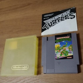 Teenage Mutant Ninja Turtles (Nintendo NES, 1989) Cartridge & Manual