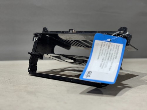 8196112 Radioschacht Funktionsträger Mittelkonsole für BMW 3er E46