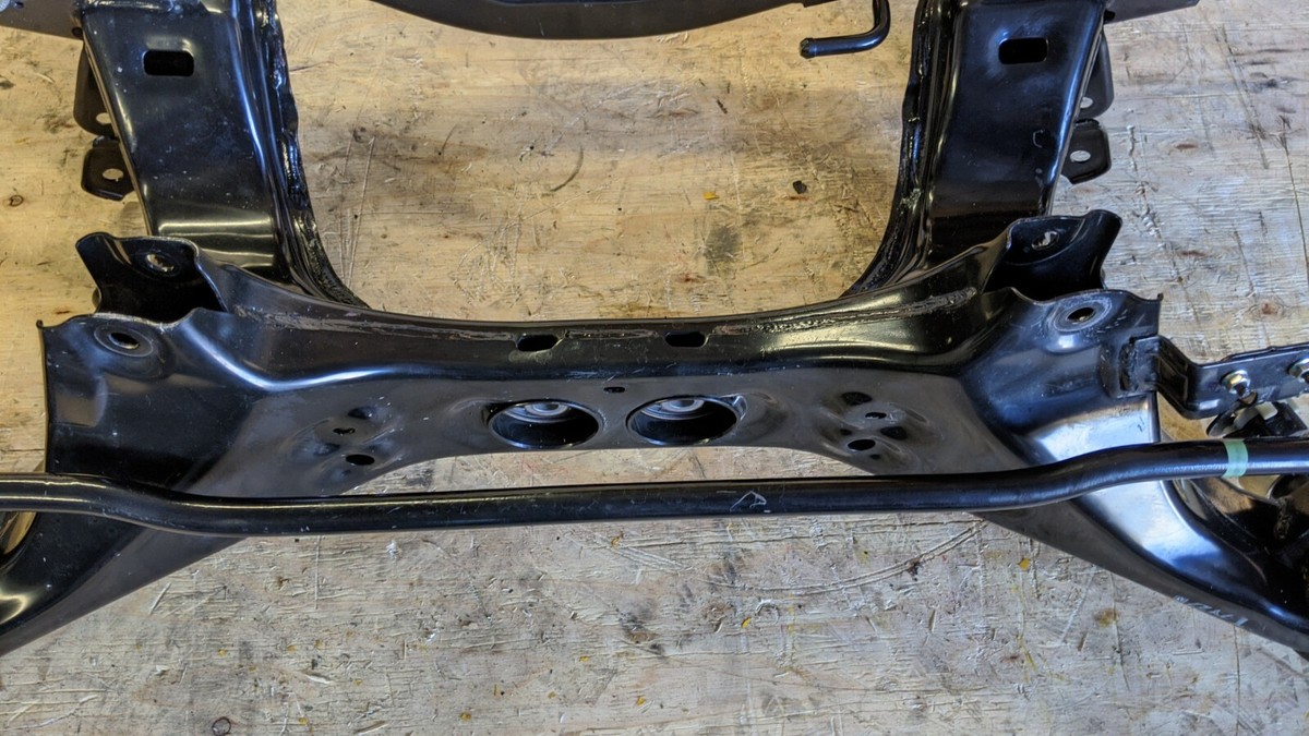 すばる R 2017-2018 Subaru Impreza WRX STi VAB Rear Crossmember