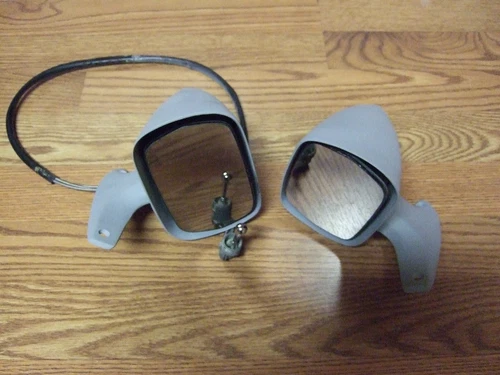1974,1975,1976,1977,1978  FORD MUSTANG II PINTO BOBCAT  BULLET SPORT MIRRORS