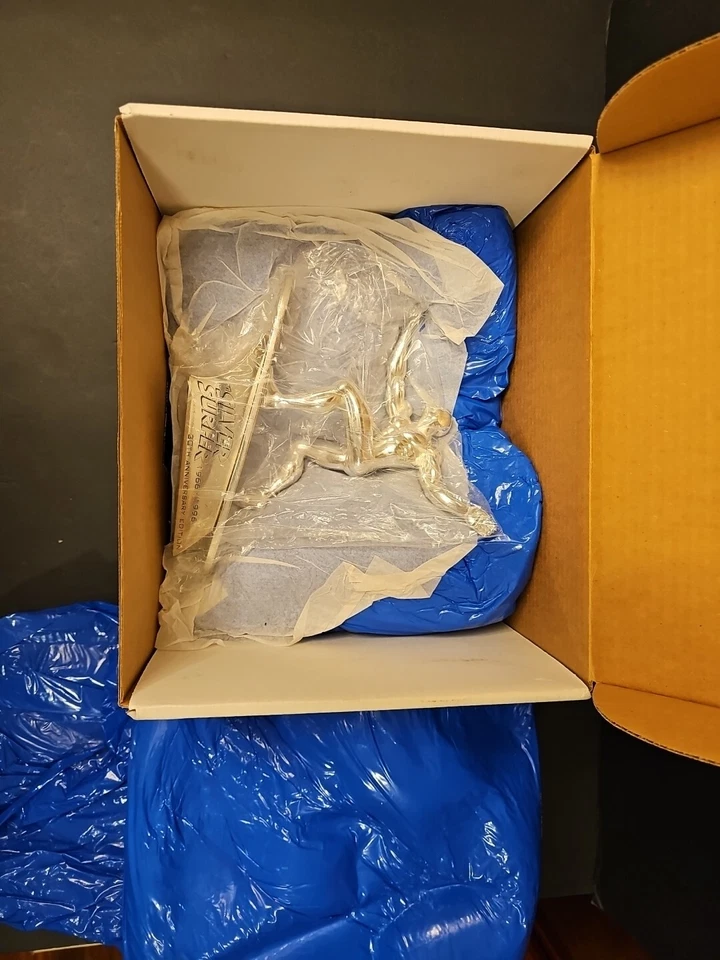 Creative License Presents Silver Surfer Special 30th Anniversary Sculpture - Image 2 of 4