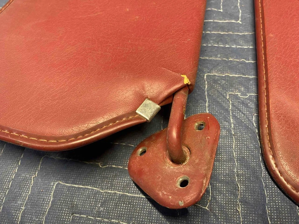 VISERAS DE SOL 73-87 para camioneta Chevy GMC en vinilo rojo granate 73-91 CUERPO CUADRADO K5 Blazer Foto 4 de 4