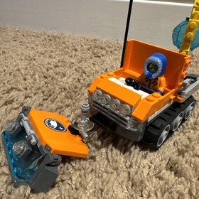 LEGO 60033: Arctic Ice Crawler ~ 100% Complete with Manual ~ Retired 2015