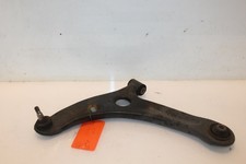 Triangle de suspension Mitsubishi COLT