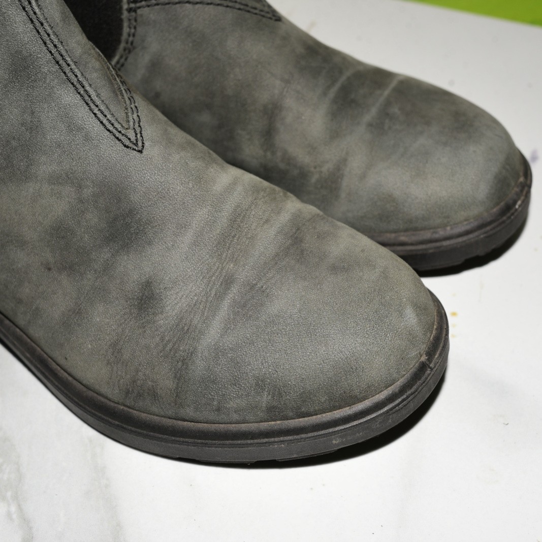 Blundstone Classic Chelsea Leather Boots Rustic Black UK 3 / Women US 6