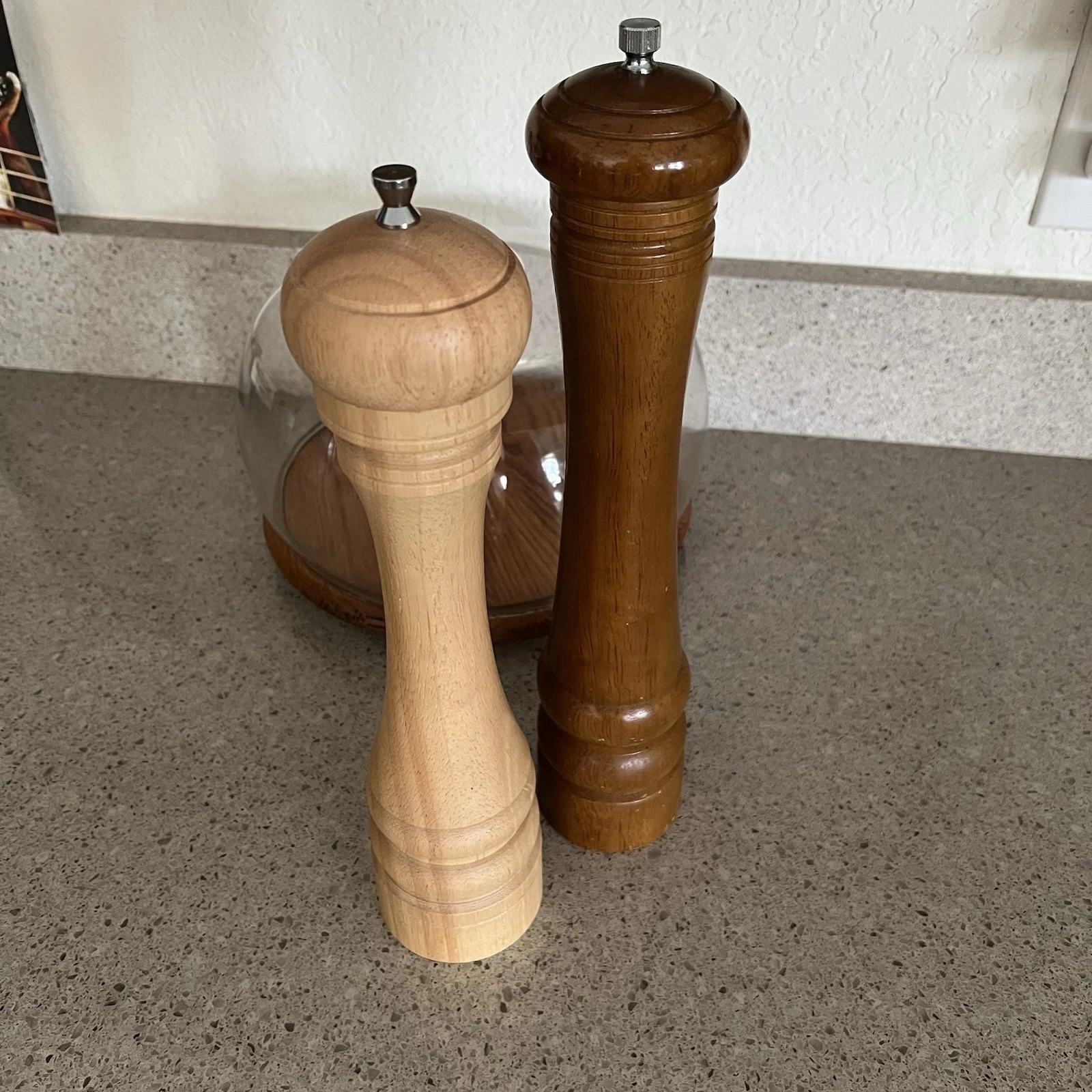 Salt and Pepper Grinders, Oak Wooden Salt and Pepper Mills Olde Thompson Dudley