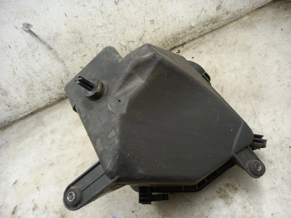 06-15 LEXUS IS250 2,5 Л ВОЗДУХООЧИСТИТЕЛЬ КОРОБКА - Изображение 4 из 4