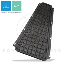 TAPPETO TAPPETINO CENTRALE PEDANA GOMMA NERO PIAGGIO VESPA PX 125 - 150 - 200